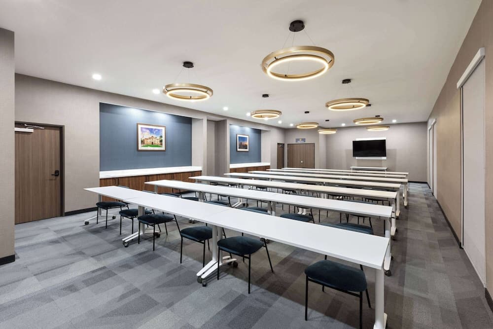 Toplantı salonu/imkânları