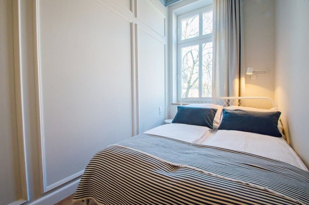 Lighthouse by Grand Aparrtments