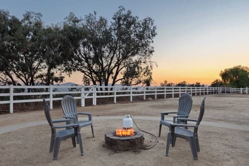 Wine Country Retreat Gorgeous Views, Minutes to Wineries