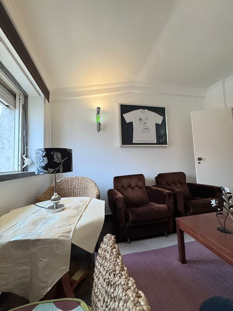 The Pearl - Cascais Guest House - City & Beach