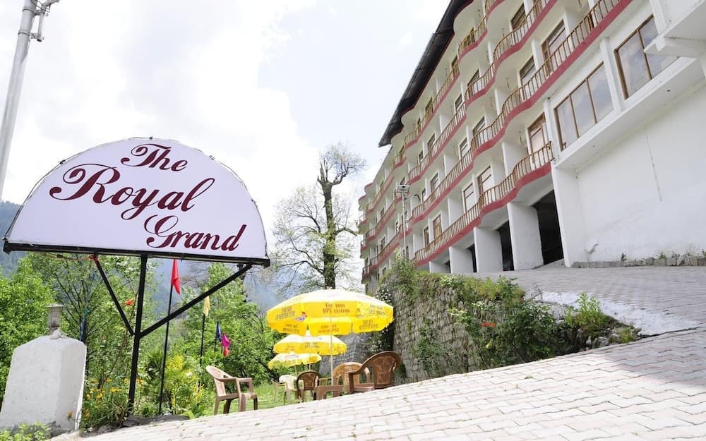 Hotel Royal Grand - Manali