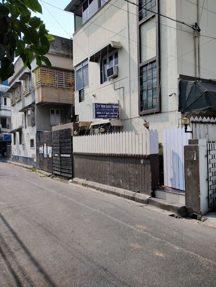 Goroomgo City View Guest House Kolkata