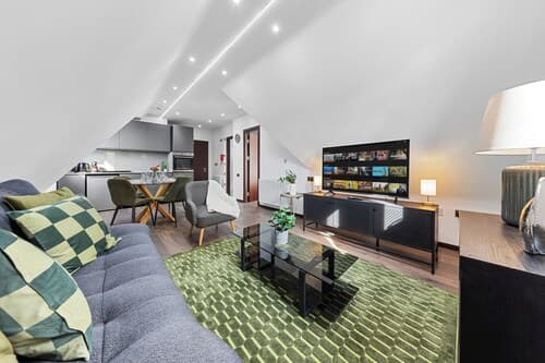 Spacious 1-bed Flat in Golders Green Near Station