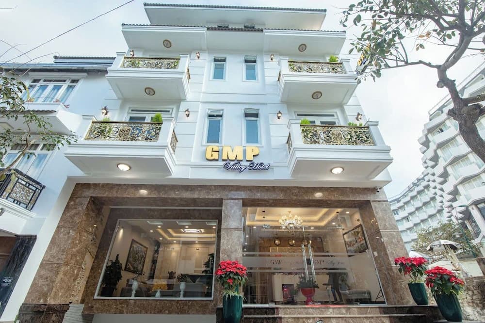 GMP Valley Hotel DL - by Bay Luxury