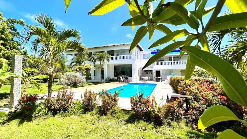 Konaklama yerinin ön cephesi