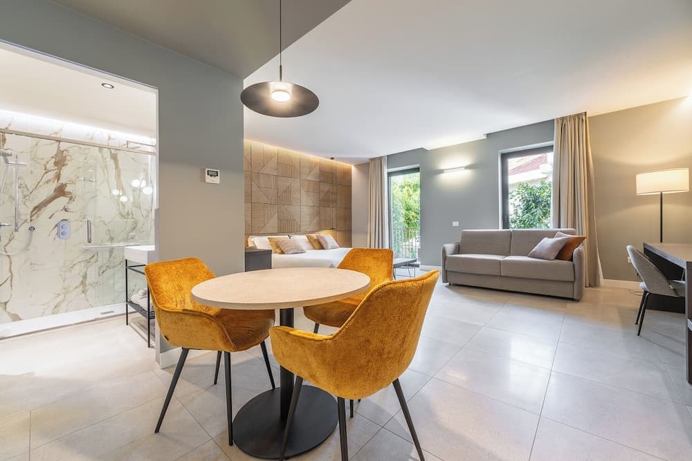 KARALIN SONNINO SUITES