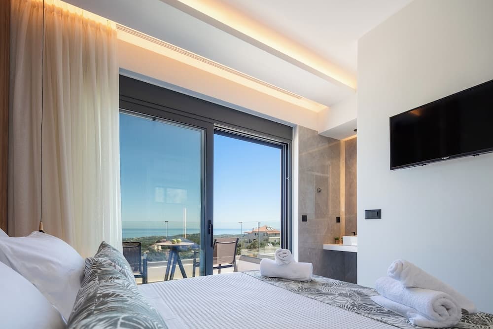 Four Horizons Luxury Villas