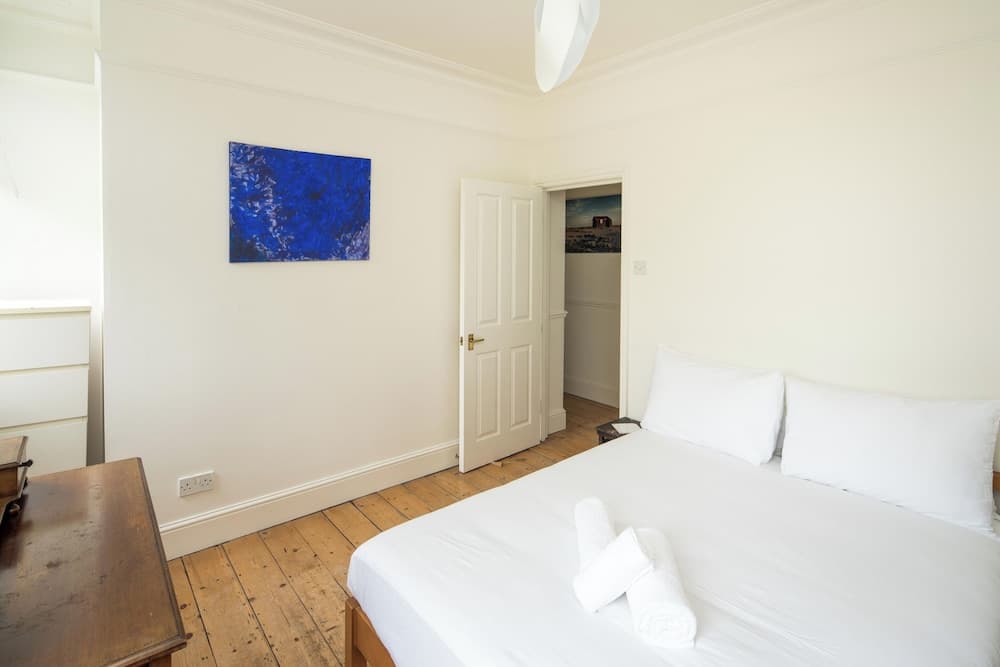 1BD Flat Stoke Newington Well Connected City Centre