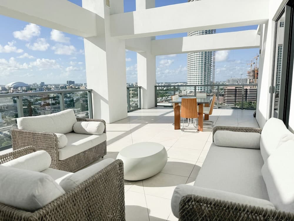 Luxury 3BR with Private Rooftop