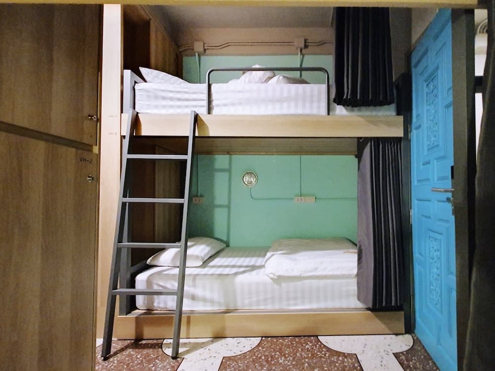 Stash Hostel