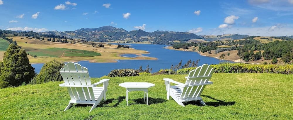 Casa con mágica vista represa del Sisga
