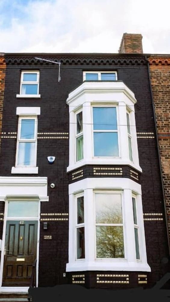 Home at 42 Arkles Lane