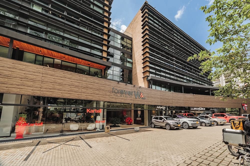 Forever W&L Building