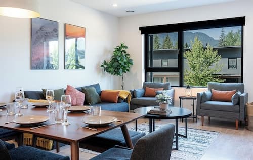 Cedar and Loam by Revelstoke Vacations