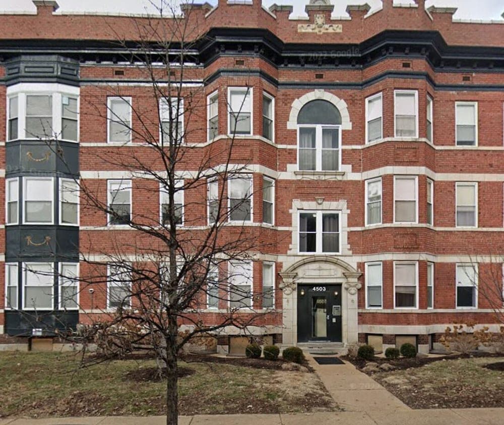 2BR WD Near Forest Park near BJ Hospital