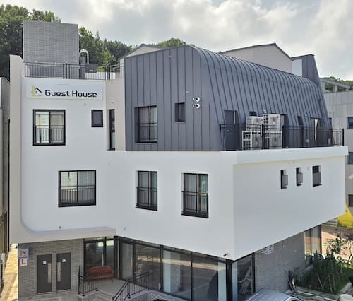 Incheon Airport Guesthouse L