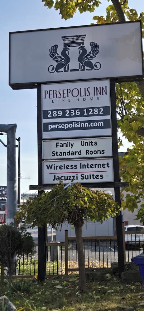 6032 Persepolis Inn