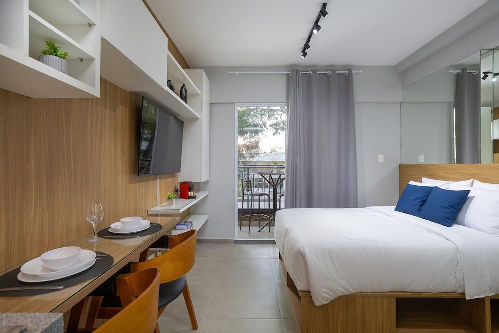 Constantino Campo Belo