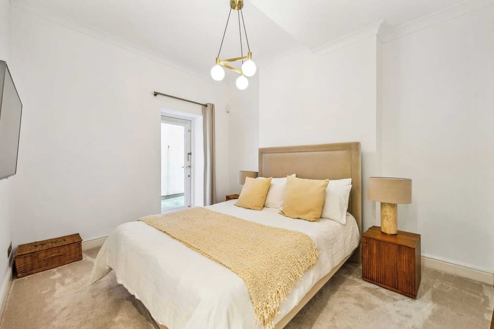 Elegant Fitzrovian Apartment