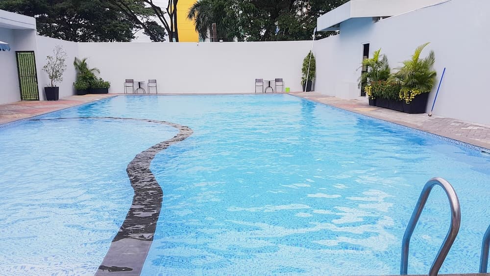 Nice and Cozy Studio at Habitat Apartment