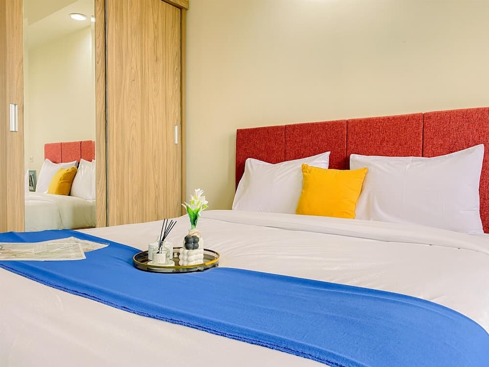 Comfy and Minimalist Studio Apartment at Evenciio Margonda