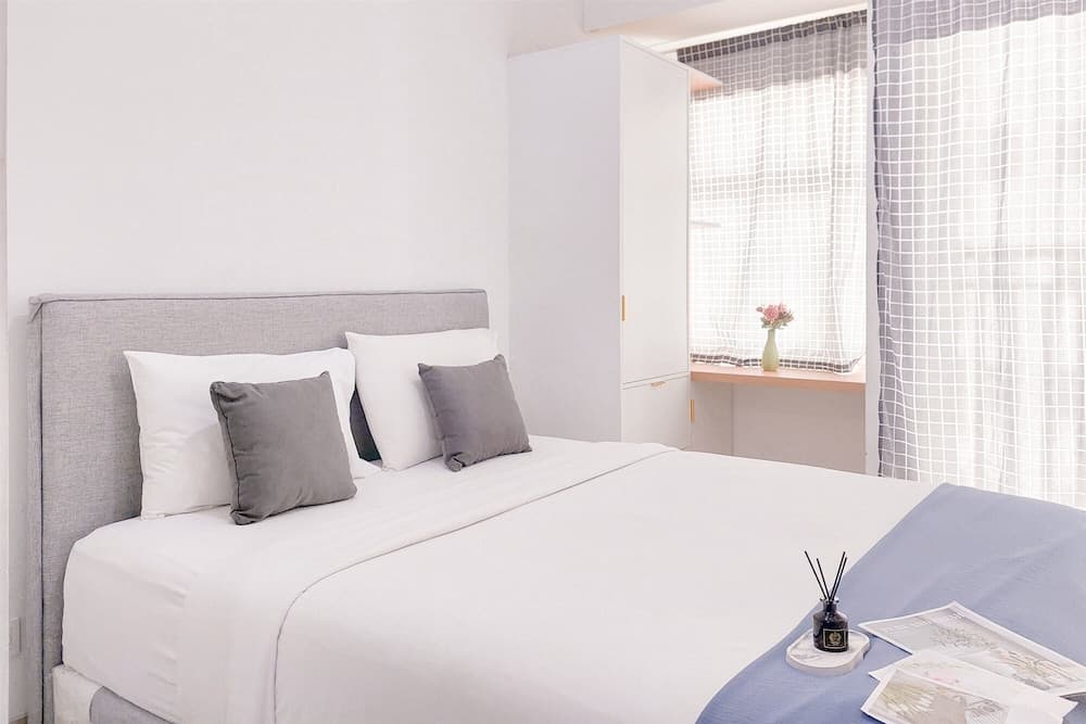 Restful and Tidy Studio at Serpong Garden Apartment