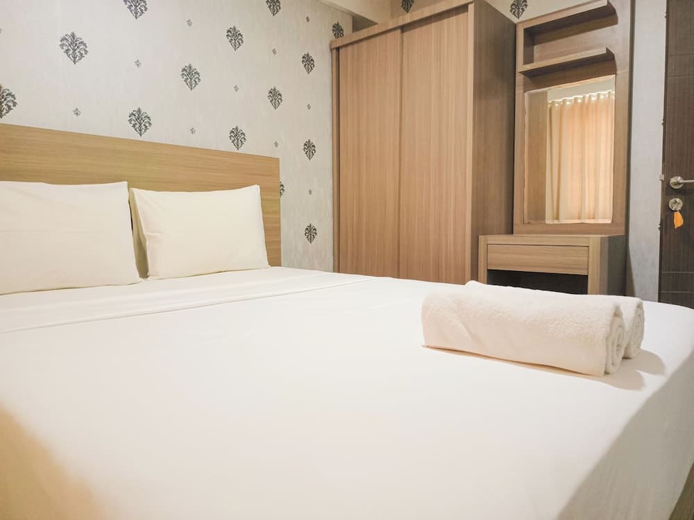 The Chic Chamber 2BR at Royal Makassar Apartment