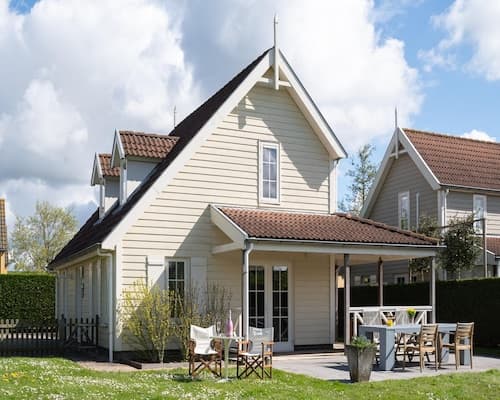 Charming Coastal Escape