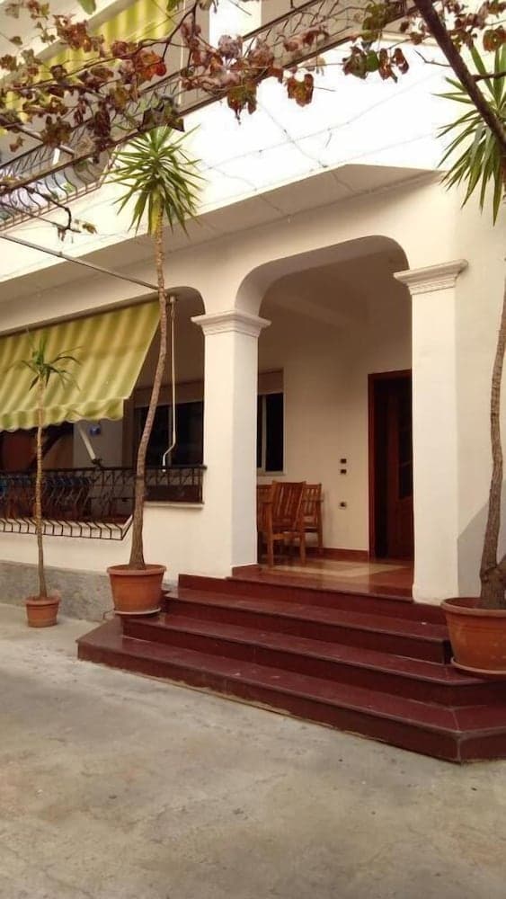 Mandarine Hostel