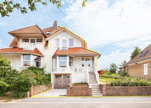 Villa in Koksijde Near the Sea