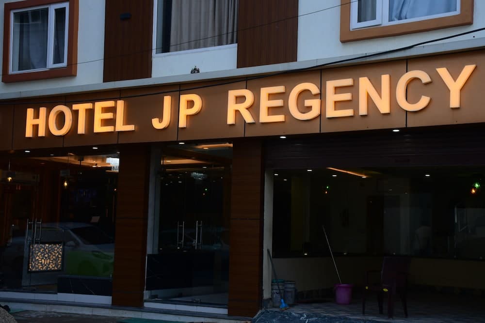 Hotel JP Regency