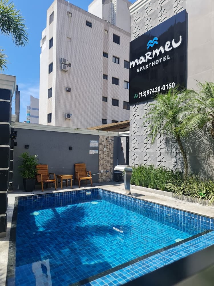Marmeu Tombo