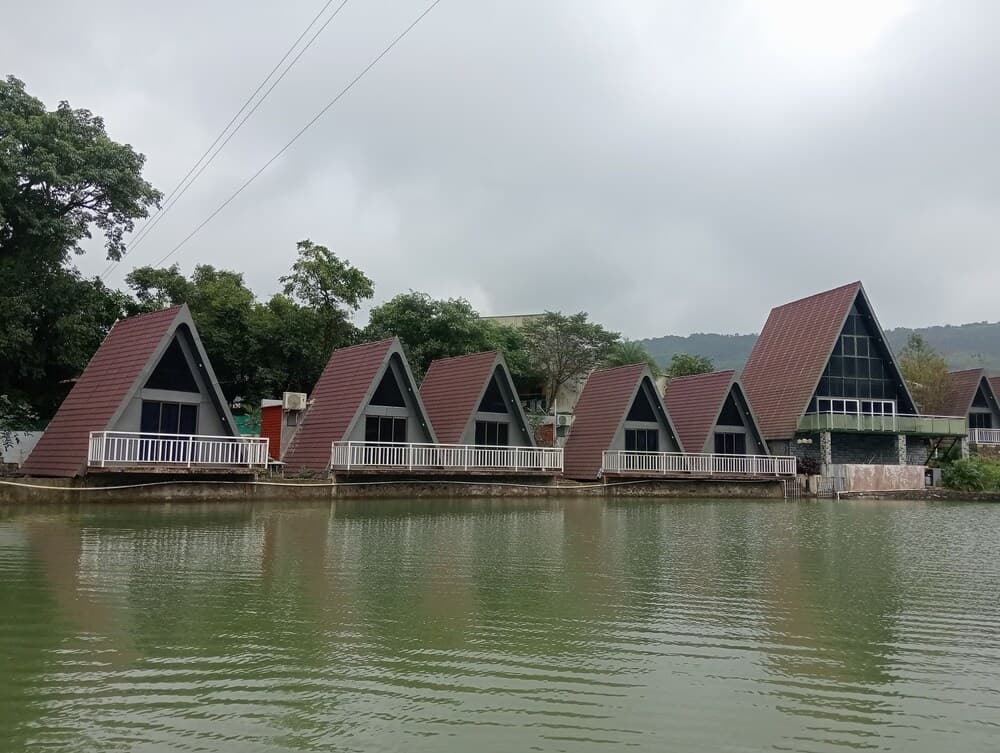 Dinosaur Resort Lonavala