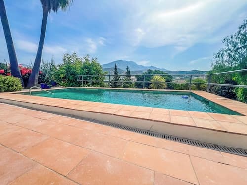 Cd-1383 Three Bedroom Villa With Pool