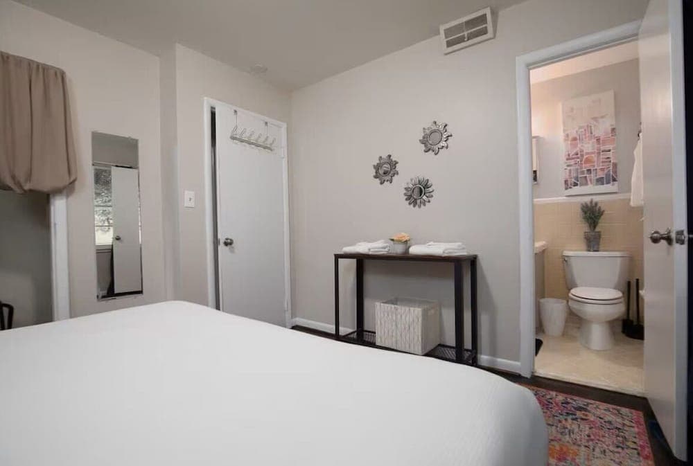 Mins to 5-points-Highland Hideaway