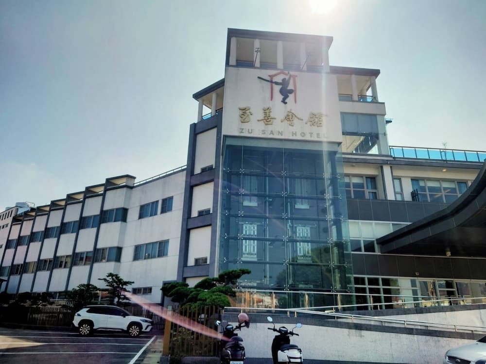 Zu San Hotel