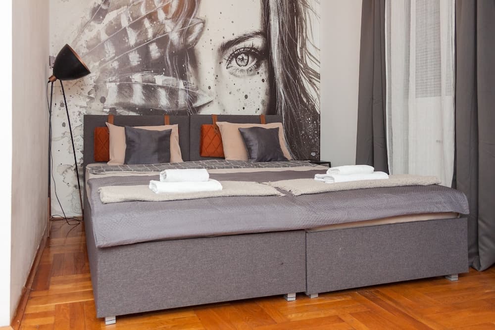 Red Clay SPA Apartments