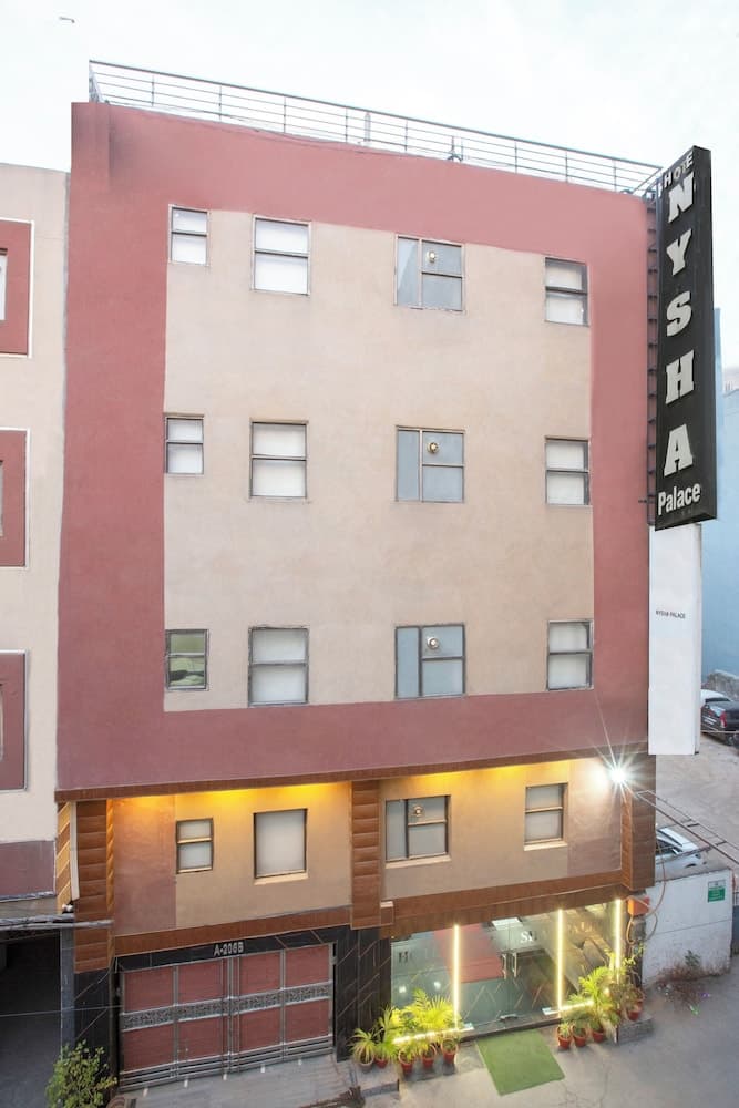 Nysha Palace