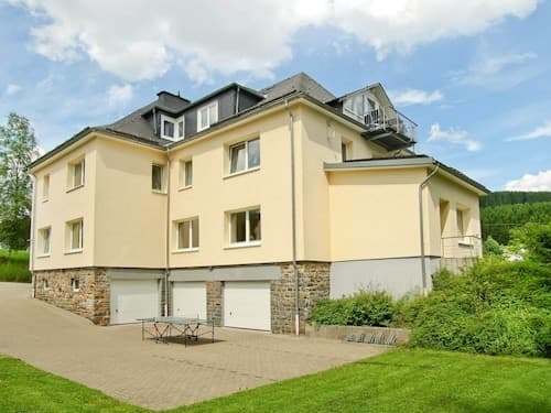 Large Apartment in the Beautiful Sauerland With Garden, Patio and Sauna