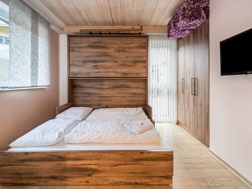 Large Apartment in Sankt Georgen With Balcony
