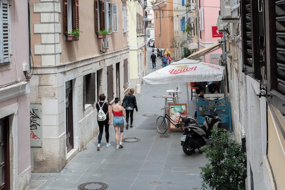 Apartments Leonel Piran