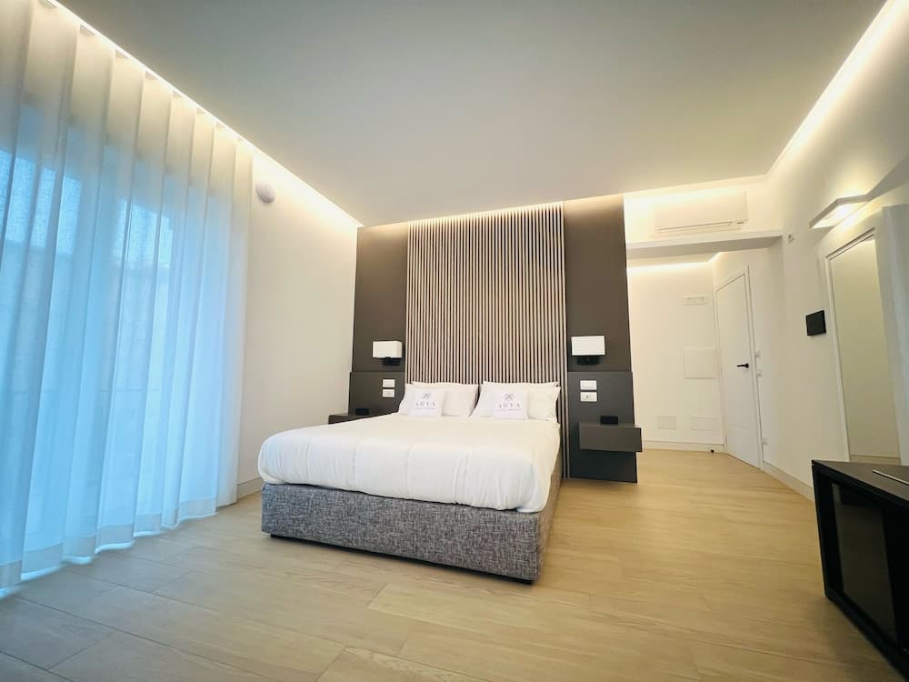 Arya Guest House