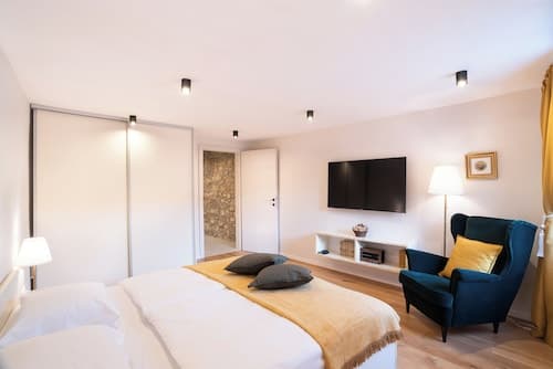 Selamare Apartment