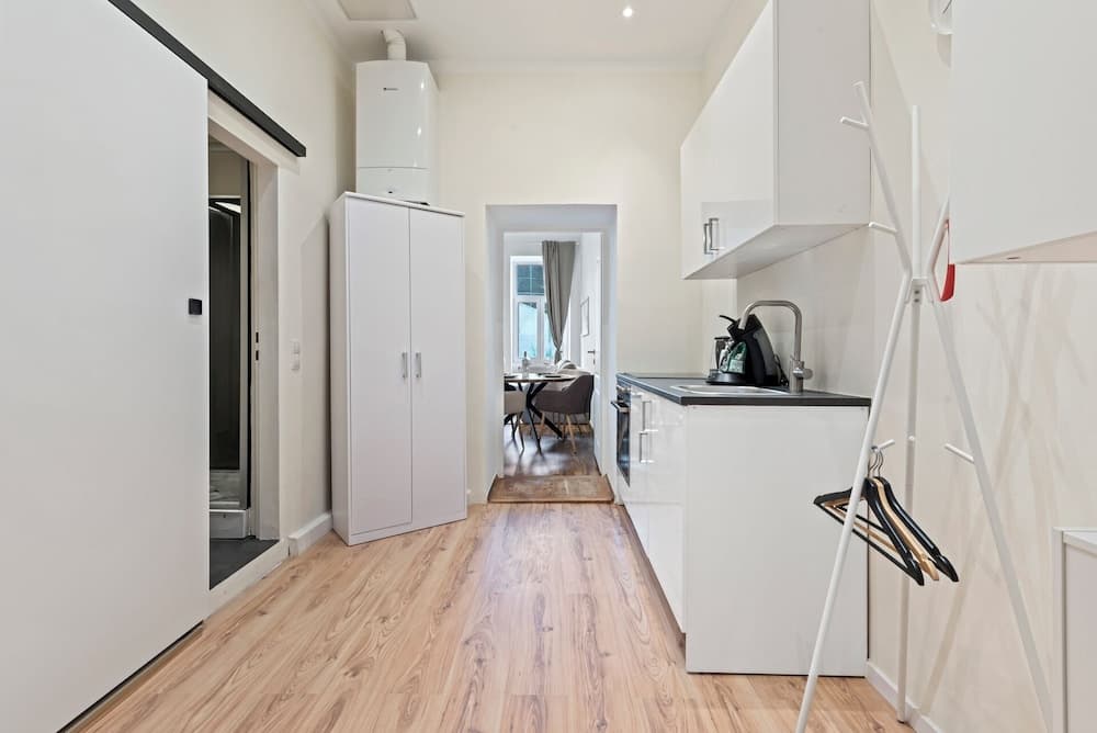 Cozy City Apartments