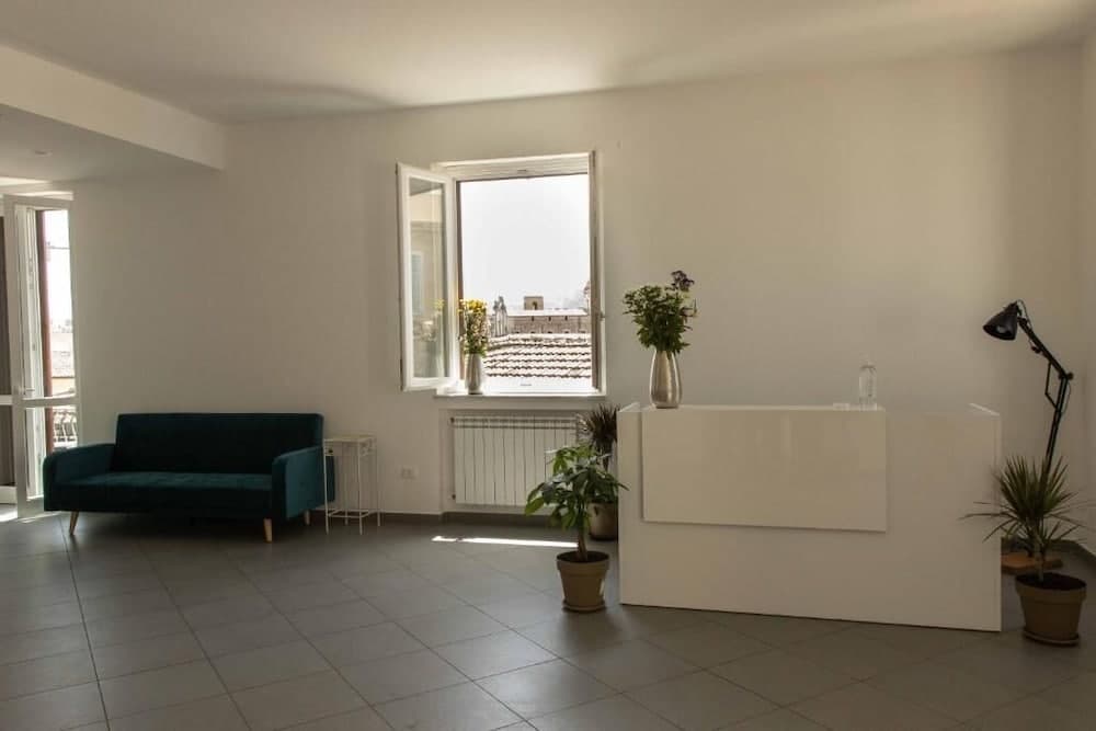 Sopramoltivolti Guesthouse