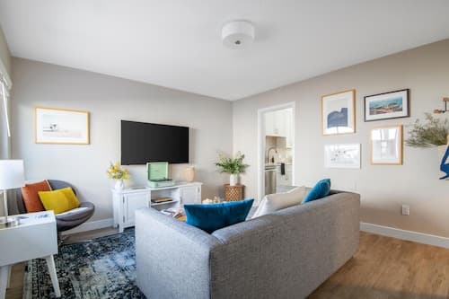 Seashore Suites by AvantStay