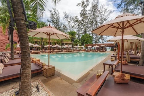 Cafe del Mar Hotel
