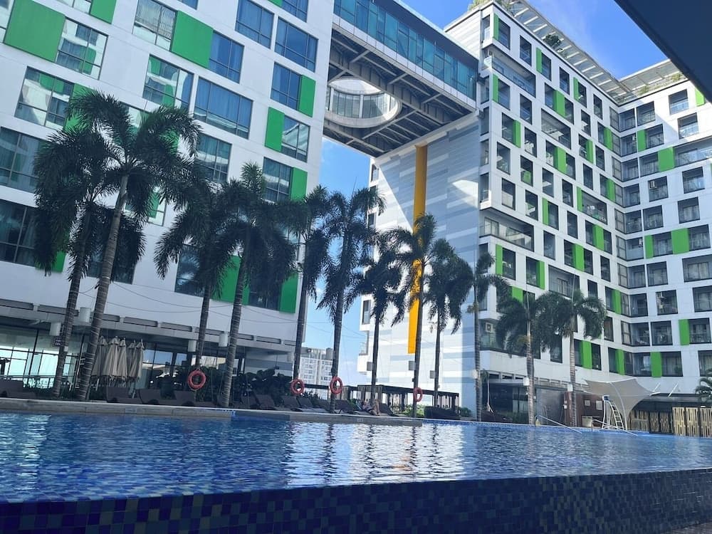 The Wellington-Republic Plaza Airport