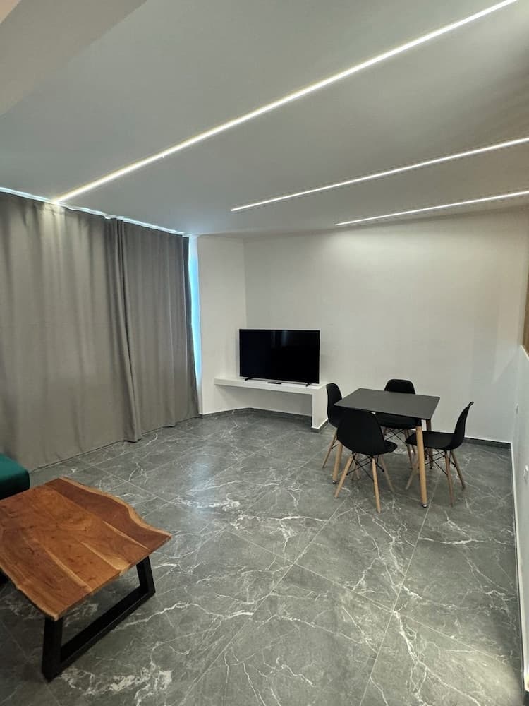 La dolce vita-Your Urban Stay