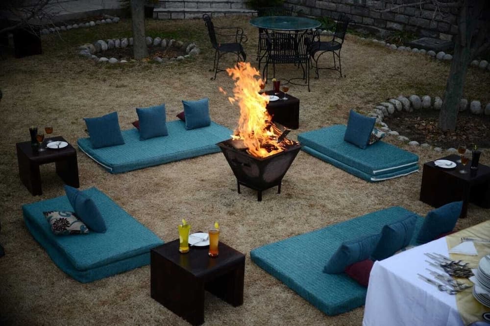 Mandawara - Shri Orchard House